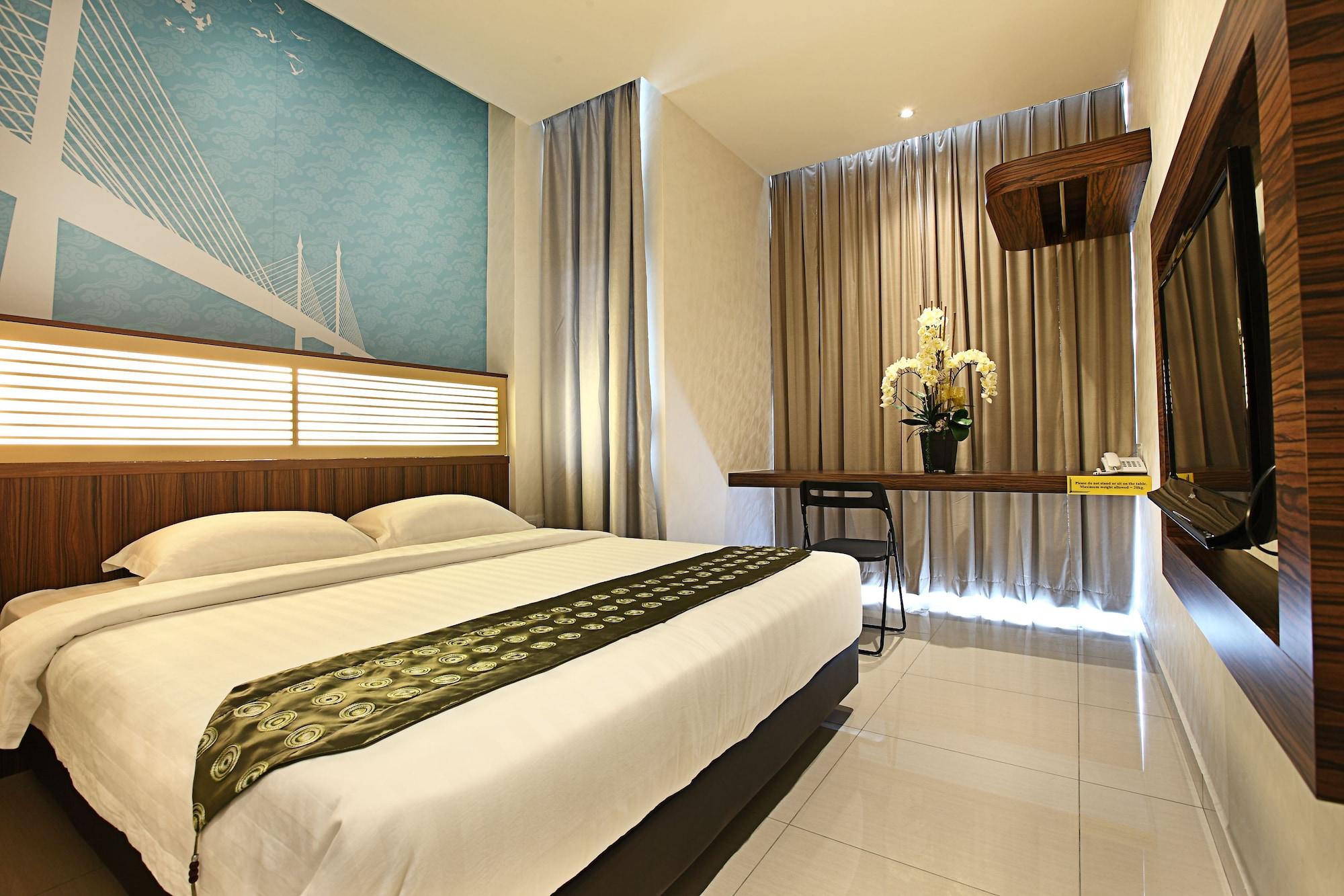 Sri Enstek Hotel Klia, Klia 2 & F1 Sepang Zewnętrze zdjęcie