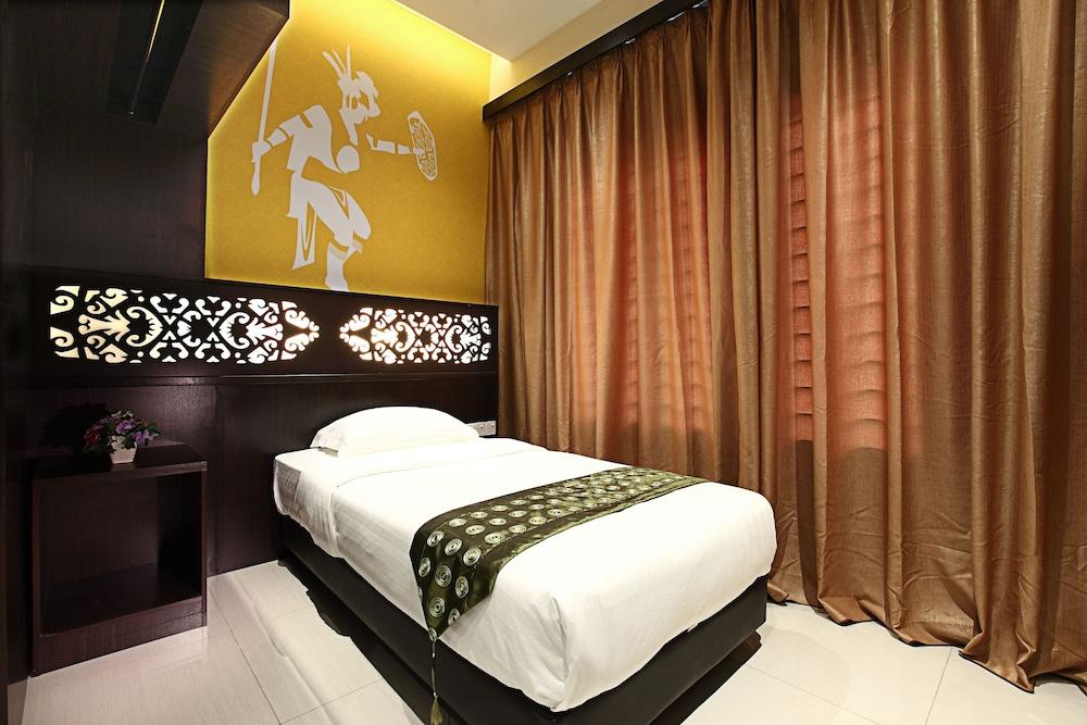 Sri Enstek Hotel Klia, Klia 2 & F1 Sepang Zewnętrze zdjęcie