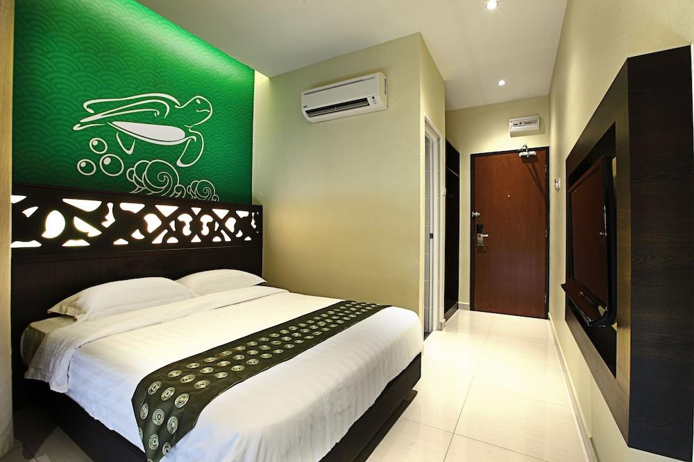 Sri Enstek Hotel Klia, Klia 2 & F1 Sepang Zewnętrze zdjęcie
