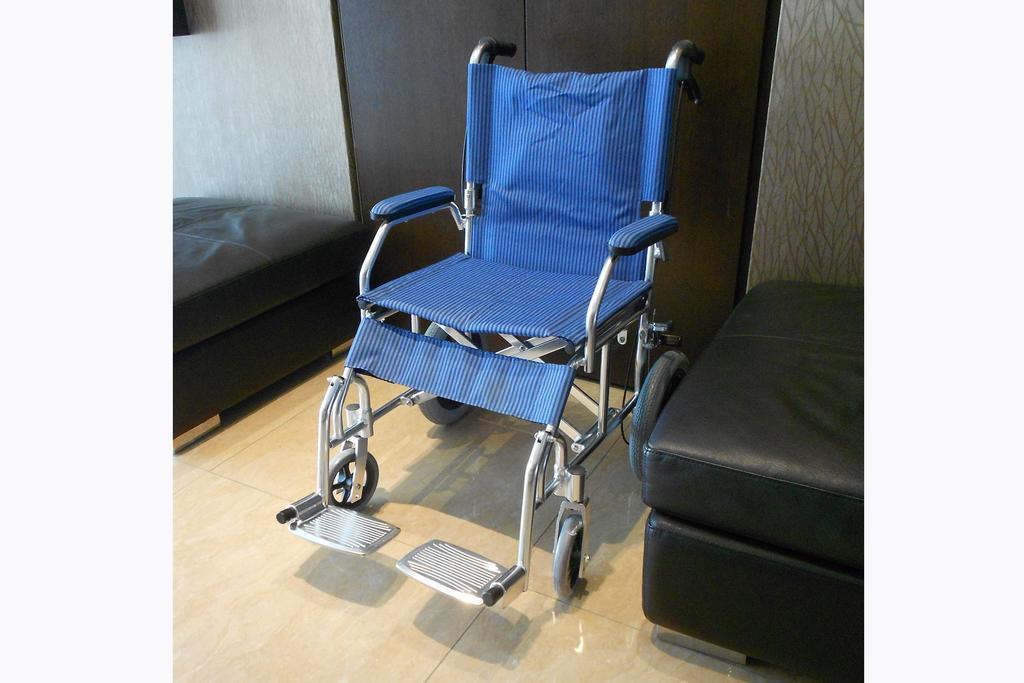 Sri Enstek Hotel Klia, Klia 2 & F1 Sepang Zewnętrze zdjęcie