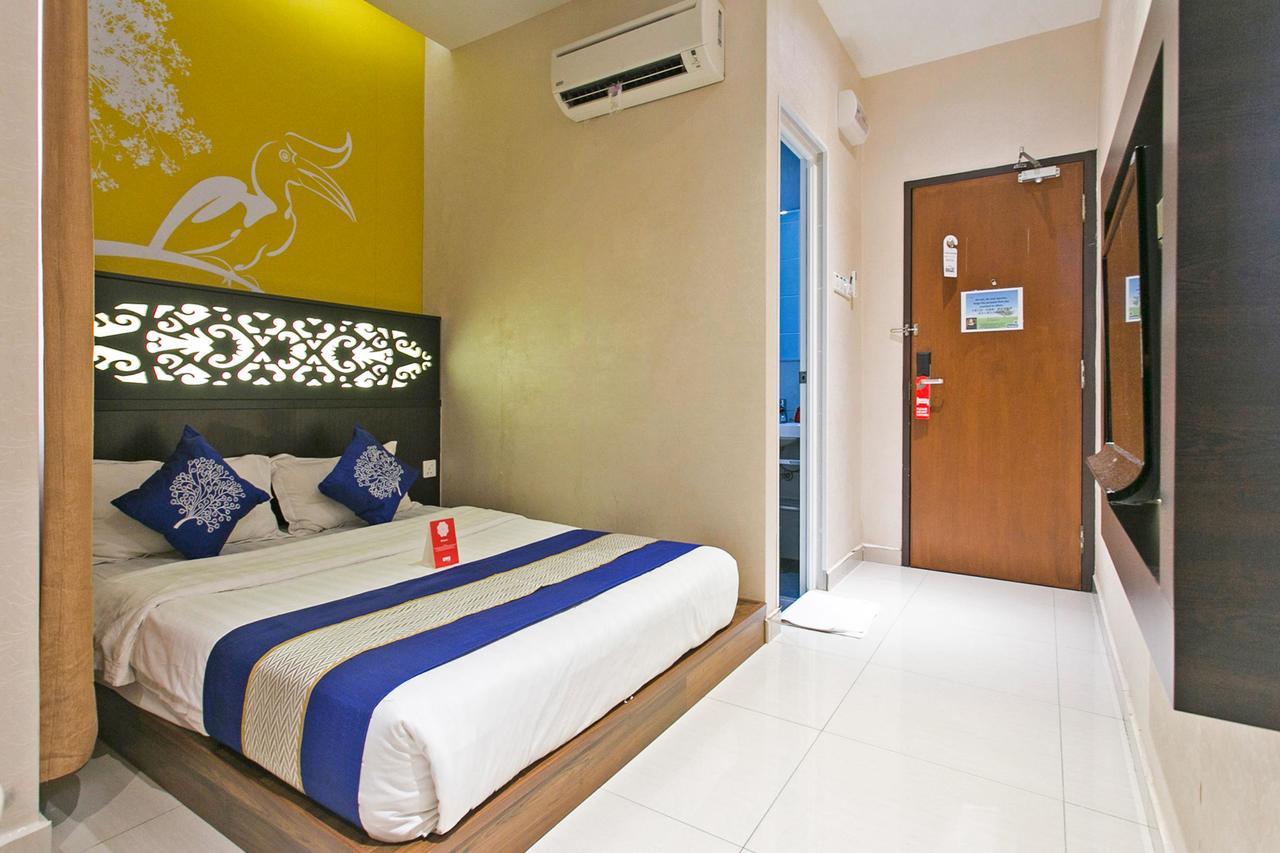 Sri Enstek Hotel Klia, Klia 2 & F1 Sepang Zewnętrze zdjęcie